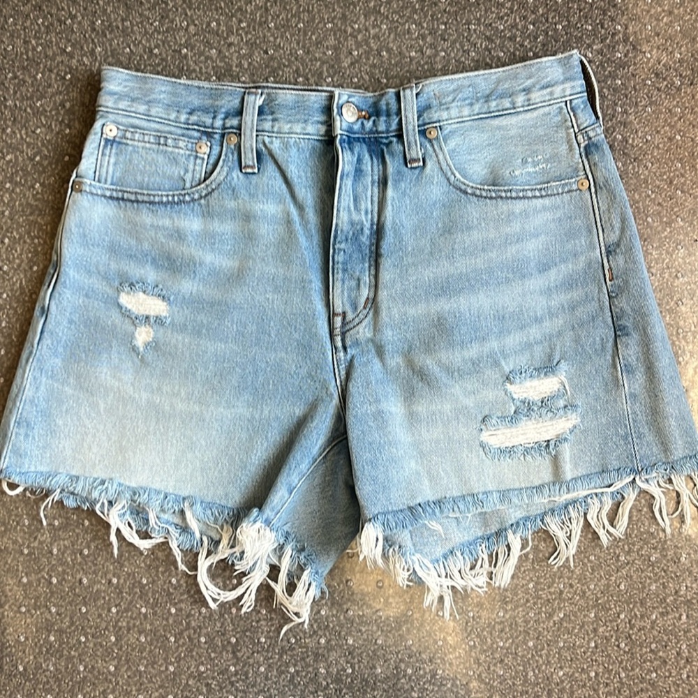 Madewell Light Blue Relaxed Mid-Length Denim Shorts